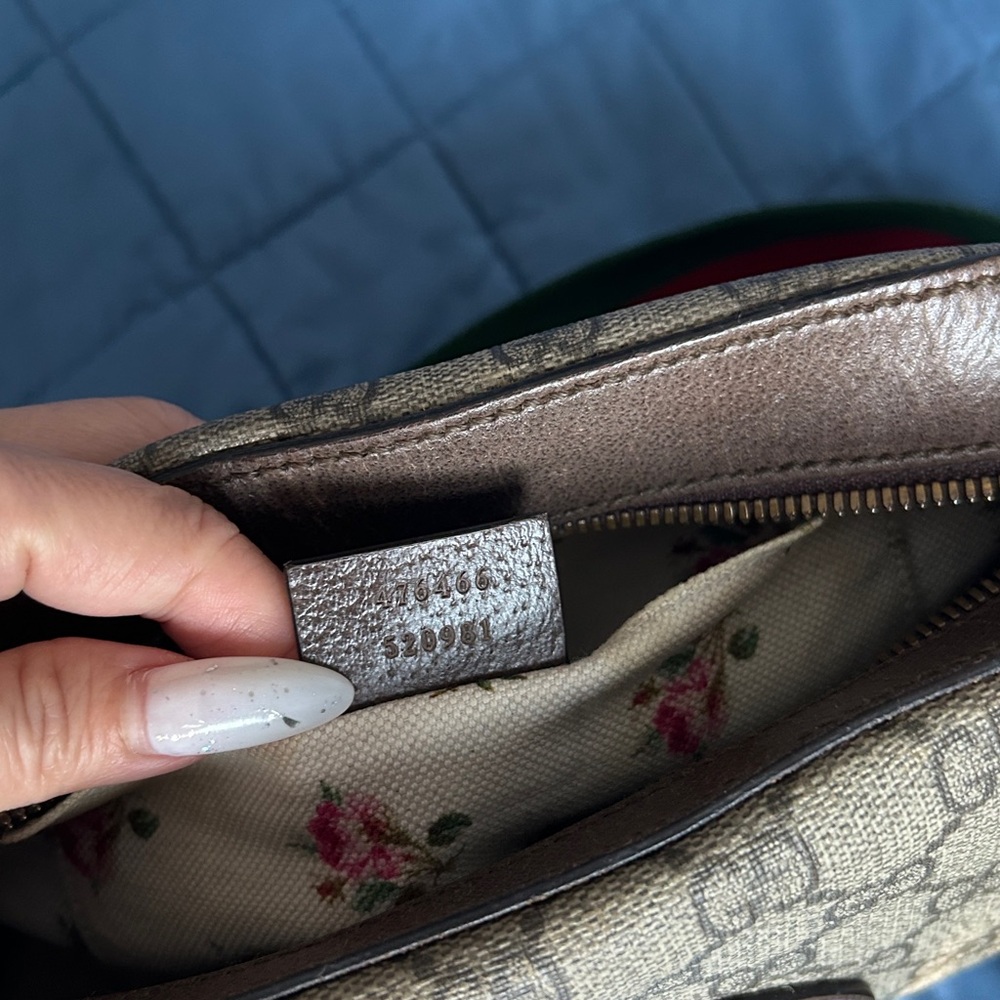 Gucci Beige & Brown GG Supreme Mini Shoulder Bag with Floral Lining - Picture 8 of 11